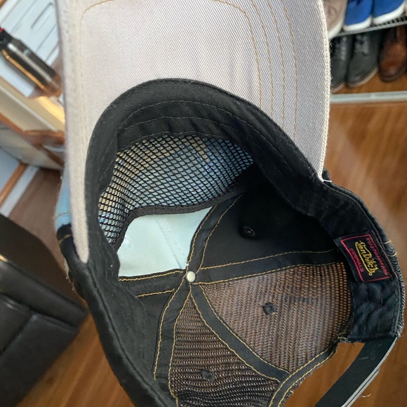 Von Dutch hat - Picture 2 of 3